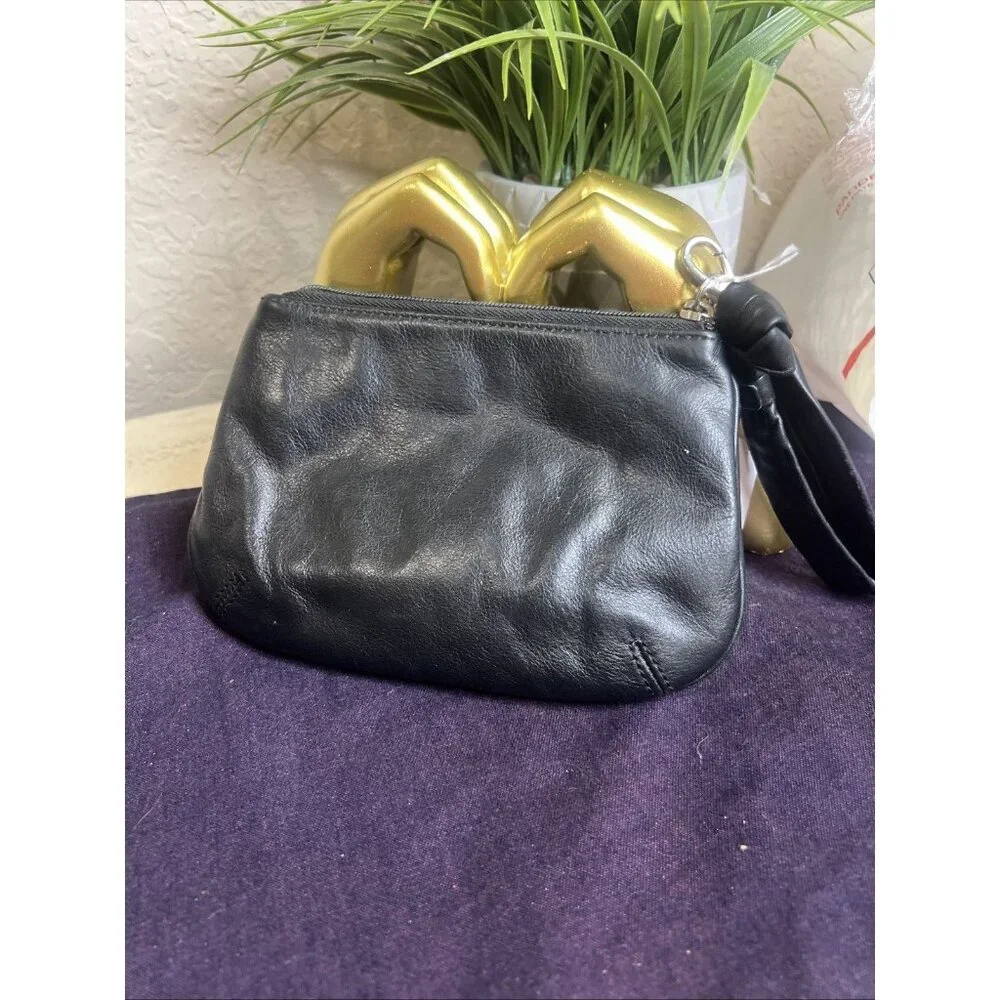 Classic Coach Black Wristlet With Hangtag